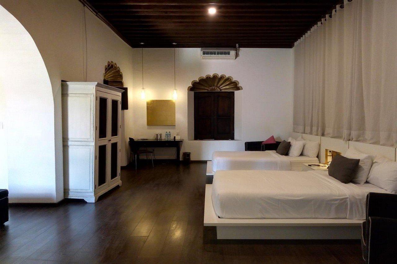 El Meson De Santa Rosa Hotel